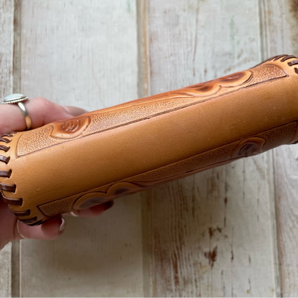 Vintage Handmade Tooled Leather Zip Bag - Picture 2 of 11